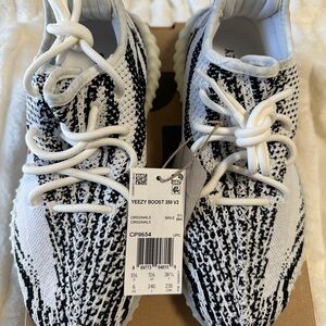 Adidas Yeezy Boost 350 V2 Zebra’s White & Black
